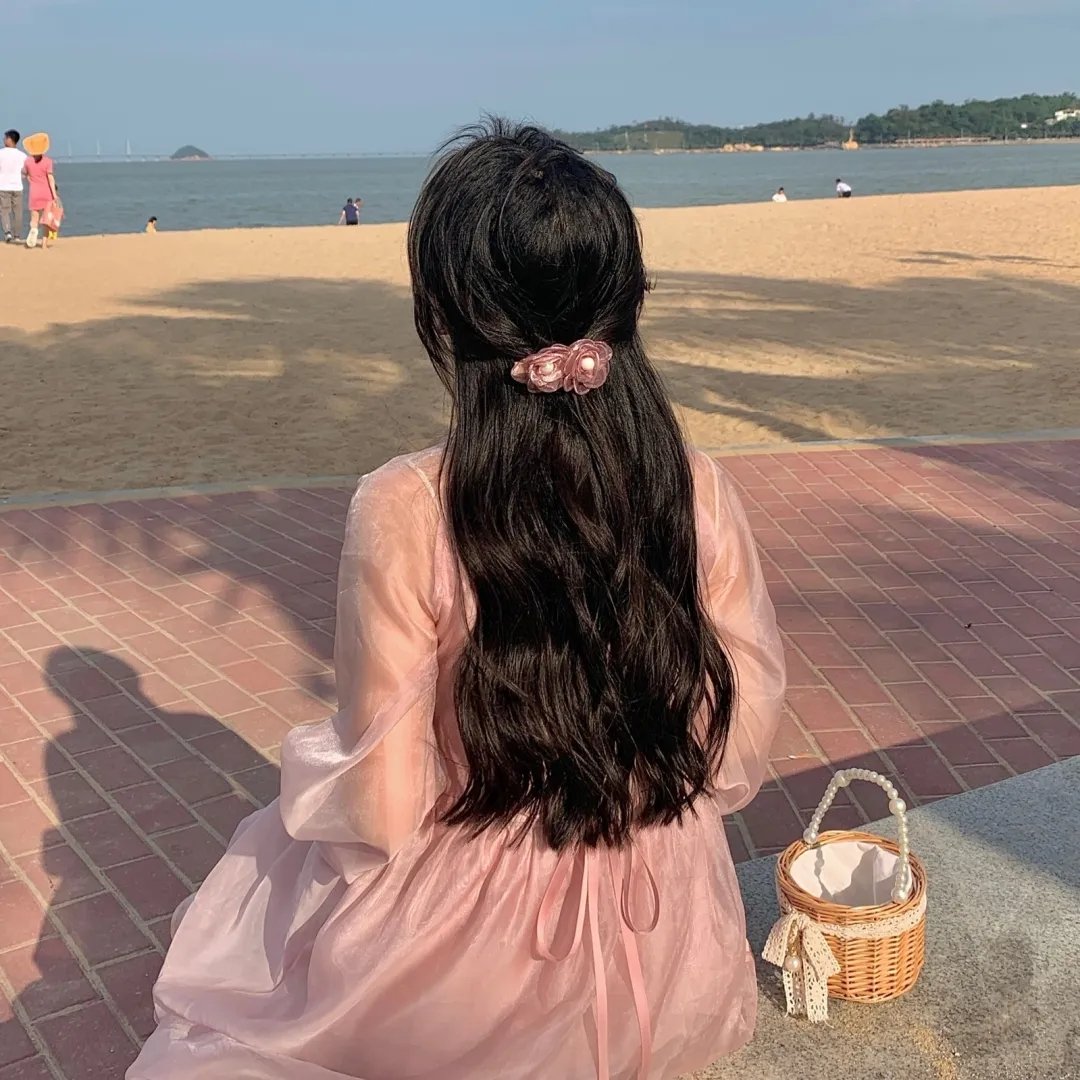 黄色杀手封面